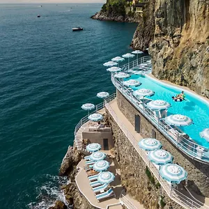 5* Otel Miramalfi